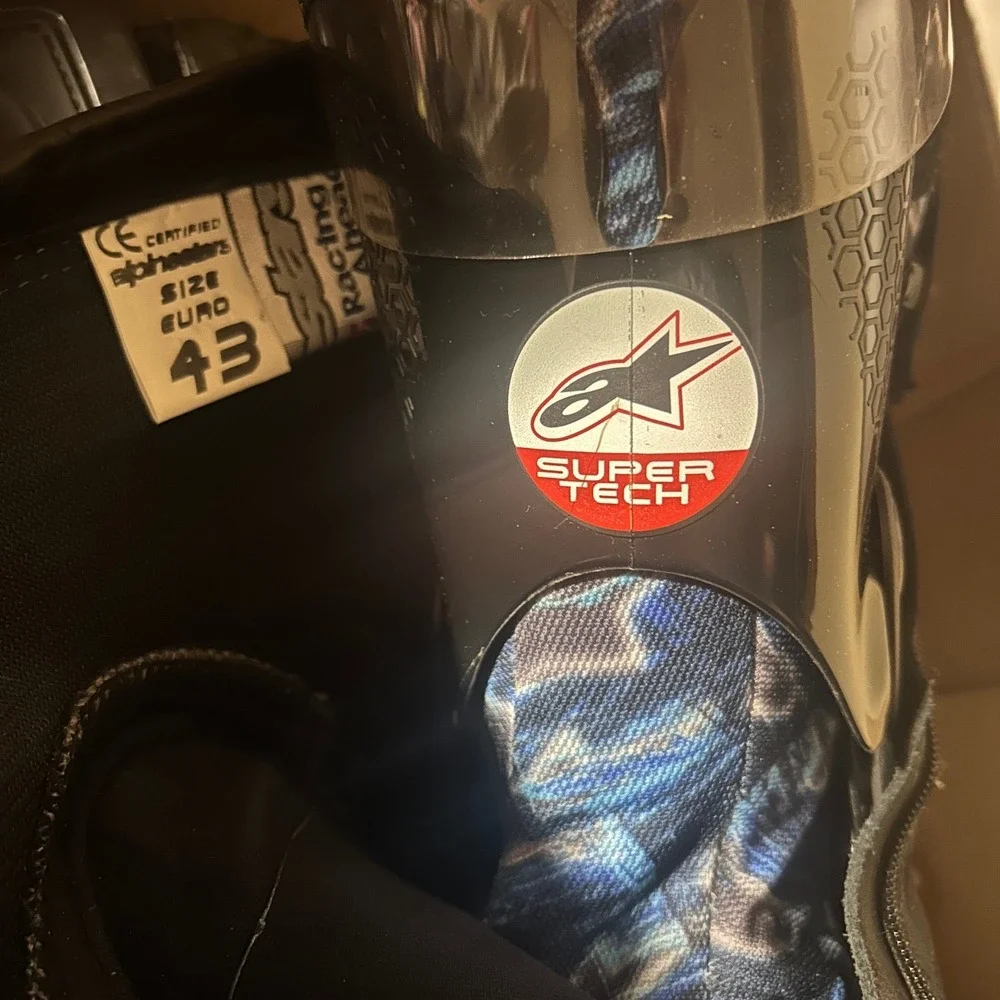 Alpinestars Supertech Motorcycle Racing Boots Black White Mens US 9 Euro 43 3082